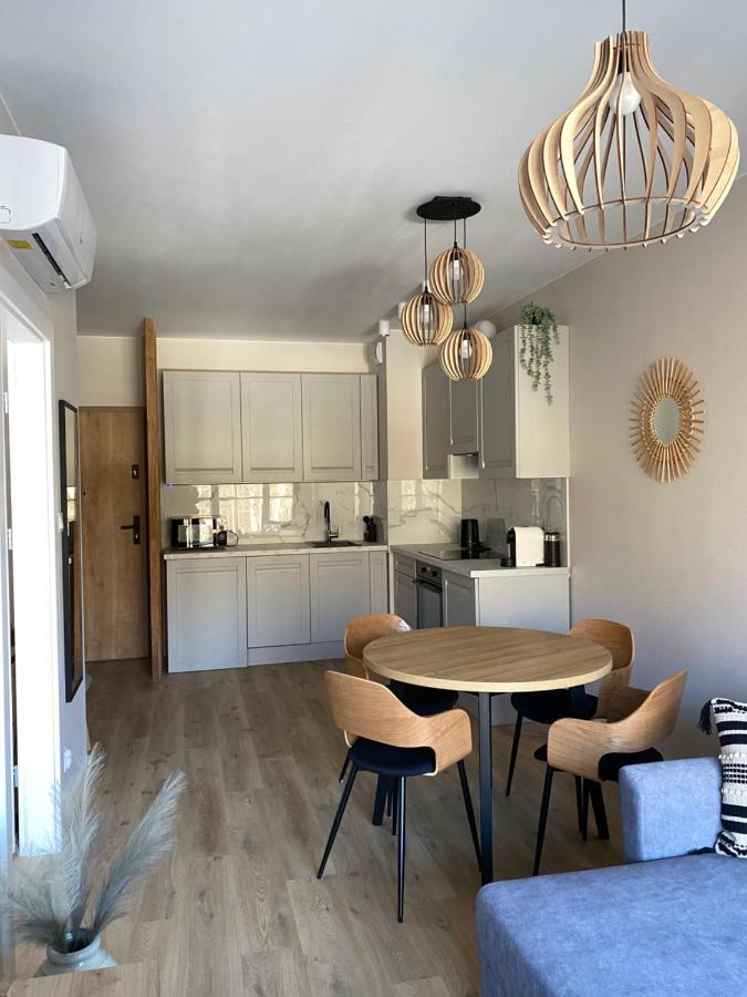 Ustronie Morskie Apartament 20M Do Plazy Εξωτερικό φωτογραφία